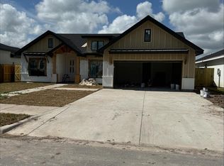 7541 Waverly Dr, Brownsville, TX 78520