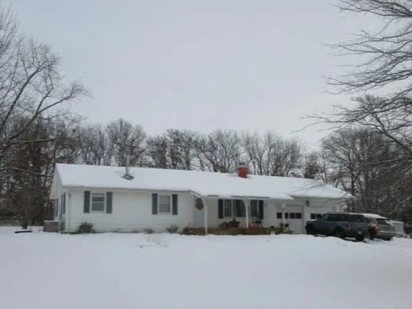 929 E Shag Bark Dr, Chillicothe, MO 64601