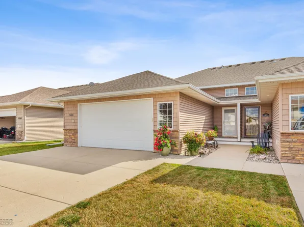 1556 19th Ave E, West Fargo, ND 58078