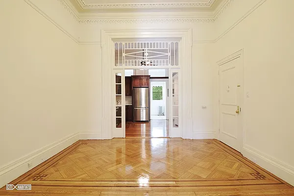 Rented by Citi Habitats | media 11