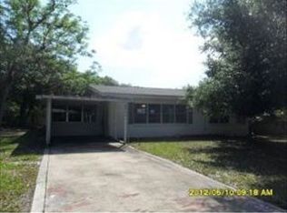 2549 Pine Ave, Mims, FL 32754