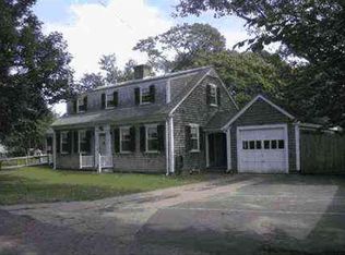 15 N Summer St, Edgartown, MA 02539