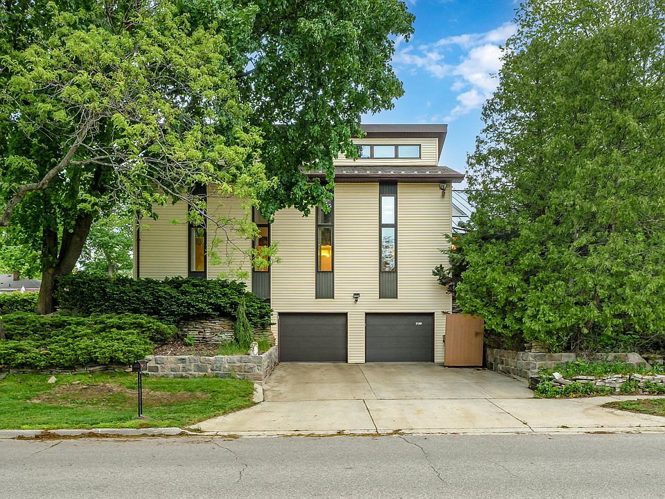 1st image of 3130 Santos Ave