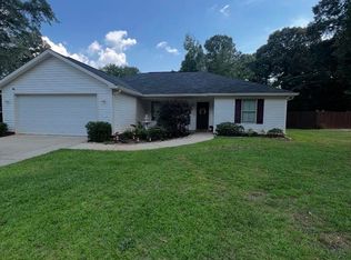 225 Addison Ln, Perry, GA 31069