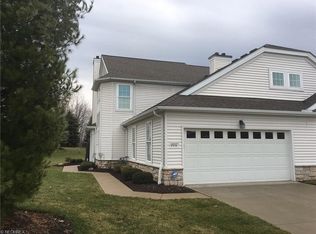 33261 Fairport Dr, Avon Lake, OH 44012