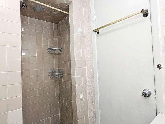 3rd image of 61-80 78th St