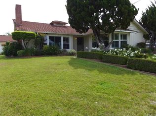 11512 Weatherby Rd, Los Alamitos, CA 90720