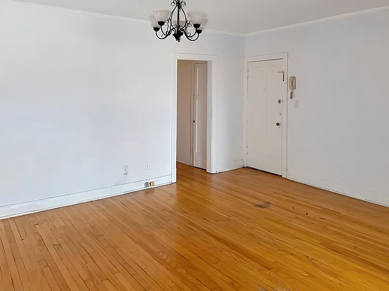 131 N Addison Ave #3 — Photo 6