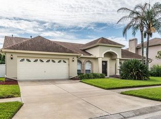 1444 Distant Oaks Dr, Zephyrhills, FL 33543