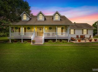 19783 Straughn Rd, Farmington, MO 63640