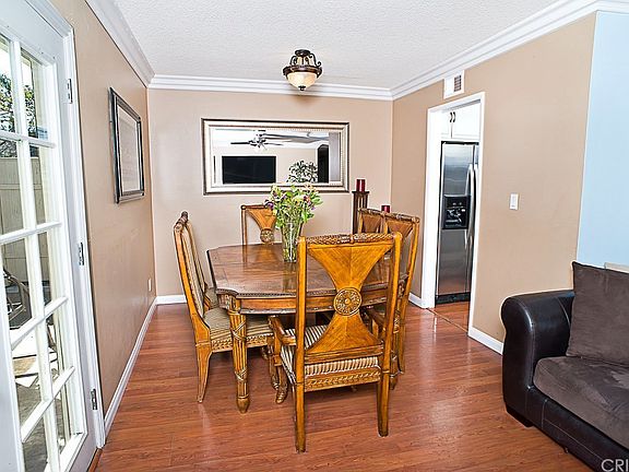 5th image of 27418 Dolton Dr