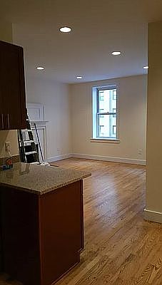 2nd image of 57 W 58th St APT 9I