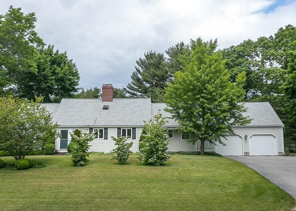 1st image of 22 Heritage Ln