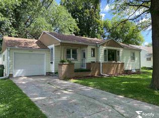 1530 H St, Geneva, NE 68361