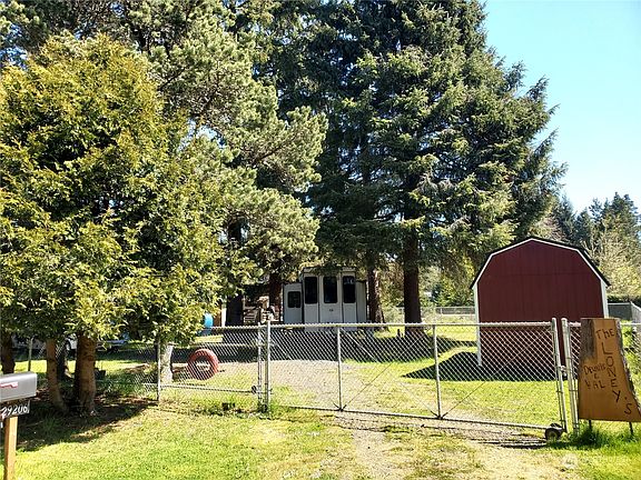 2nd image of 29206 S Lane
