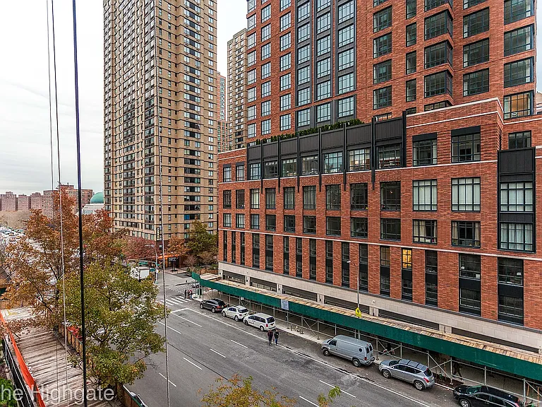 182 E 95th St #6B — Photo 8