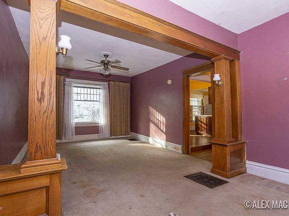 5th image of 317 Marcella Ave NW