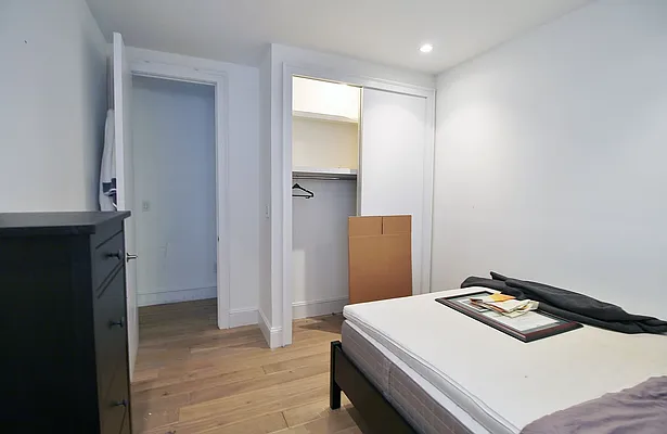 Rented by Julianna Realty Corp | media 33