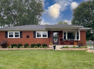 7708 Mango Dr, Louisville, KY 40258