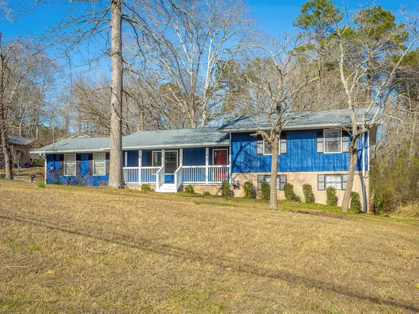 8917 Wellthor Cir, Soddy Daisy, TN 37379