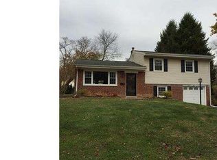 11 E Golf Club Ln, Paoli, PA 19301
