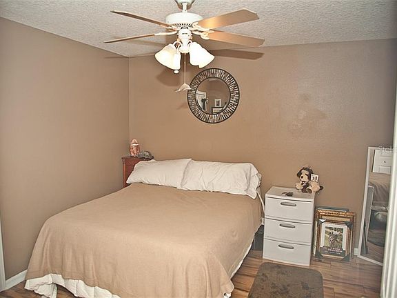 2nd image of 4316 Avondale Groves St