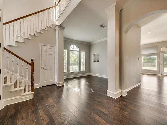 5th image of 9317 Dark Forest Dr
