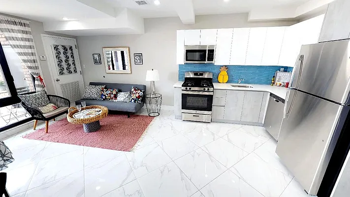 Rented by Metro Garden Realty NYC | media 21