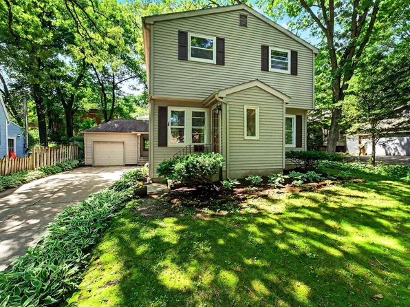2813 Regent St, Madison, WI 53705