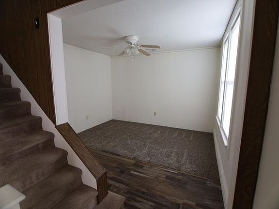 4th image of 221 N Henry Ave