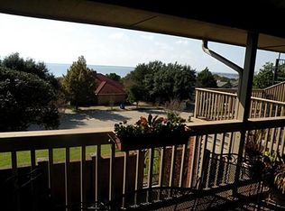411 Columbia Dr, Rockwall, TX 75032