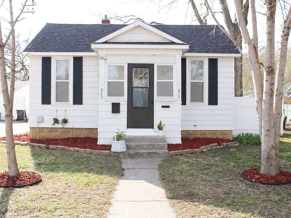1st image of 313 Lake St