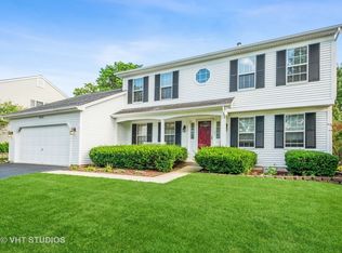 1711 Cambridge Dr, Saint Charles, IL