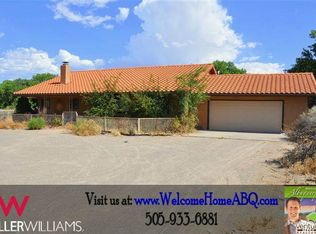 9700 Loretta Dr NW, Albuquerque, NM 87114