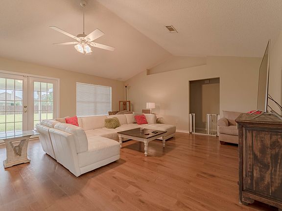 4th image of 13557 Wind Rose Cir