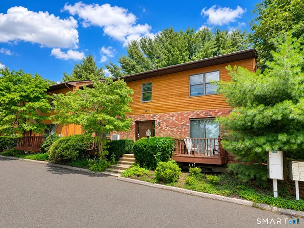 37 E Albert St APT 1, Torrington, CT 06790