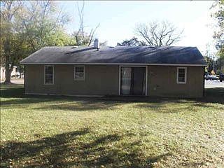 2nd image of 1407 Waurika St