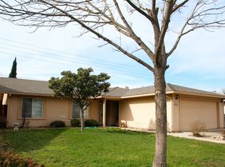 925 Chalone Dr, Modesto, CA 95358