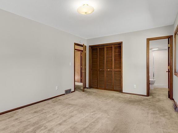 5th image of 112 Mayo Dr