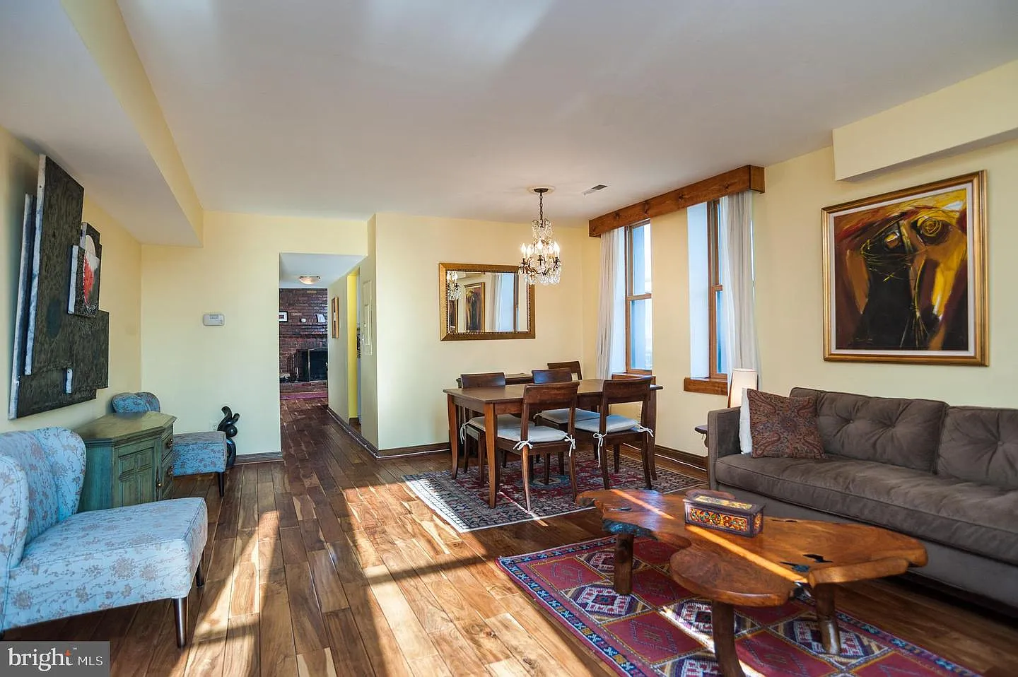 2 bed, 1217 sqft, $3,100 — Photo 2