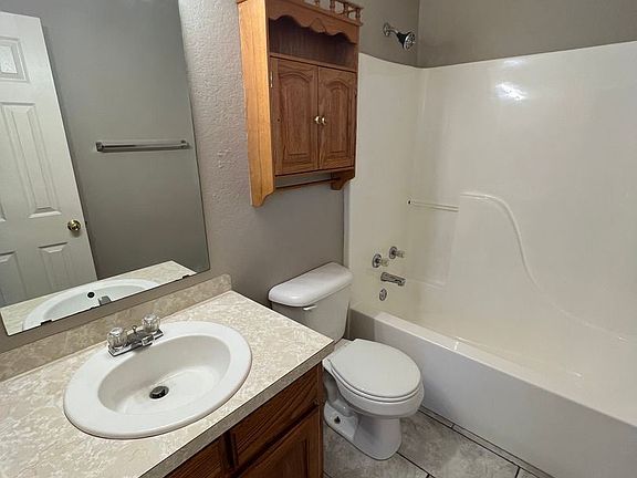 4th image of 3810 Jacob Ct St