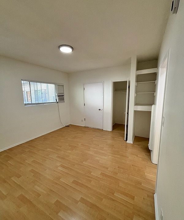 1st image of 6637 Franklin Ave APT 8