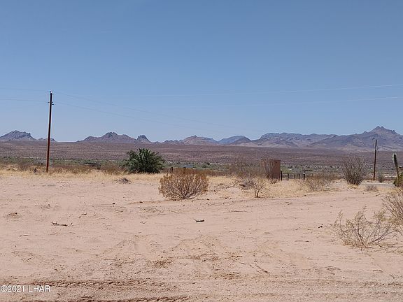 4th image of 1560 W Melissa Ln