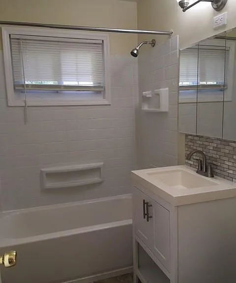 Brook Haven Condominiums — Photo 9