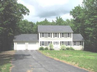 511 Jacks Dr, Pembroke, NH 03275