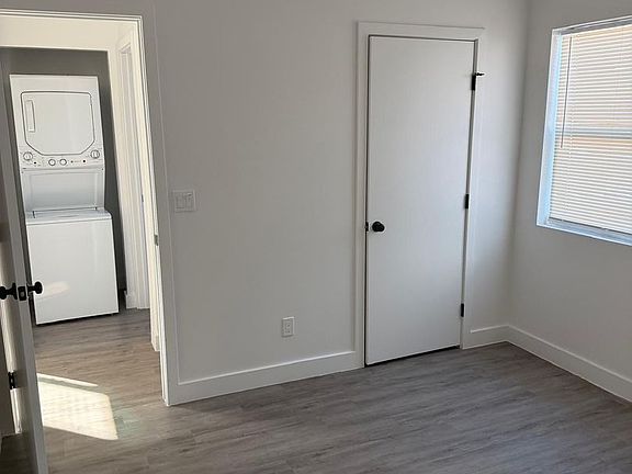 4th image of 2316-2318 E Roosevelt St #2