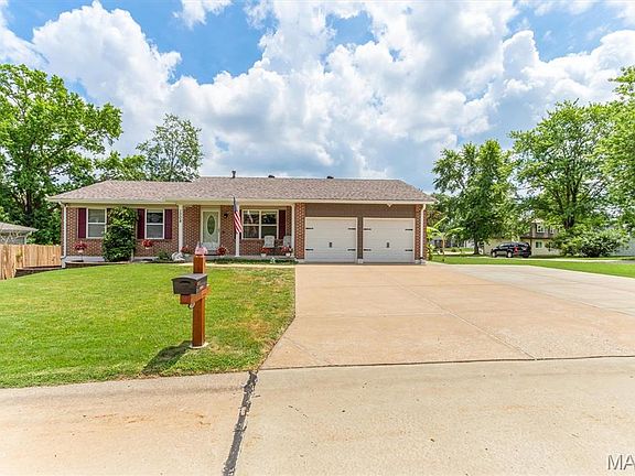 3rd image of 1308 Cave Springs Estate Dr