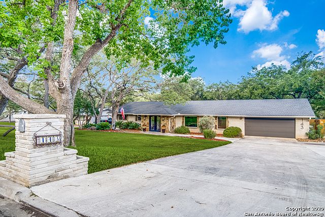 1st image of 143 Canyon Oaks Dr