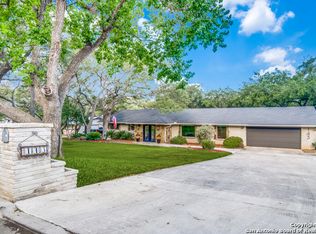 143 Canyon Oaks Dr, Hollywood Park, TX 78232