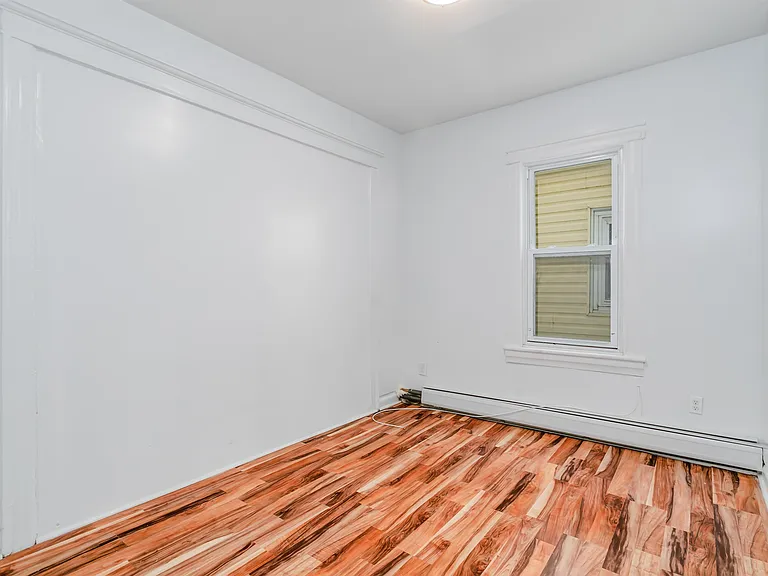 62 Clarke Ave #2 — Photo 7